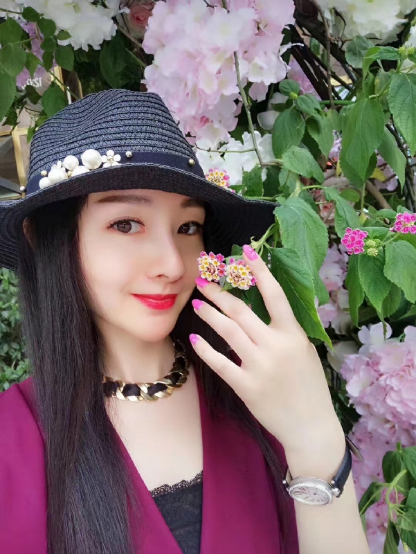Chen的第一张照片--镇江相亲服务中心