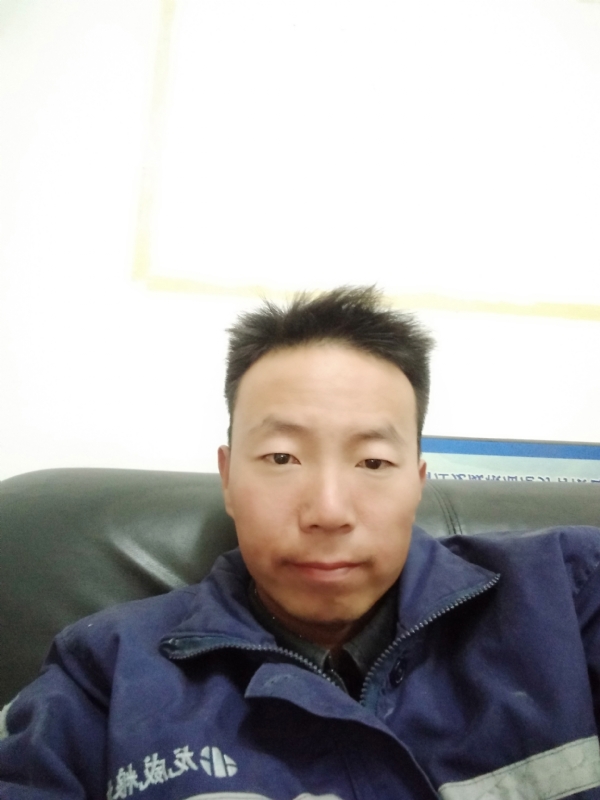 东西南北风的第一张照片--镇江相亲服务中心