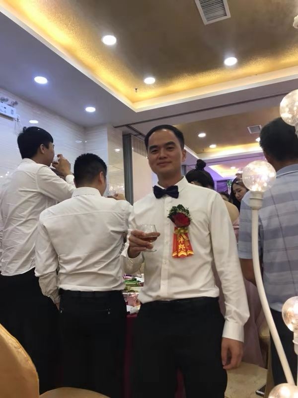 johnchen的第一张照片--镇江相亲服务中心