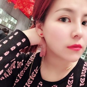 薇薇的第一张照片--镇江相亲服务中心