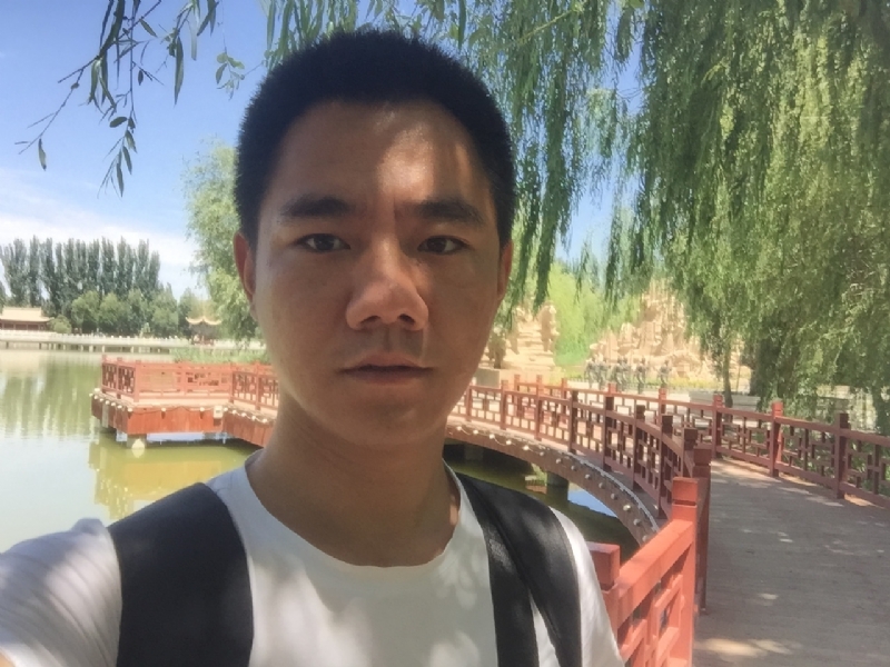 一见倾心的第一张照片--镇江相亲服务中心