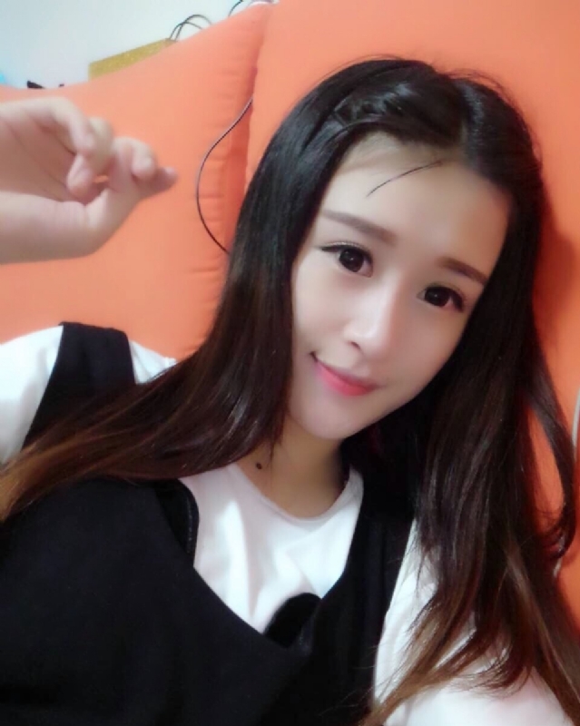 花开的季节的第一张照片--镇江相亲服务中心