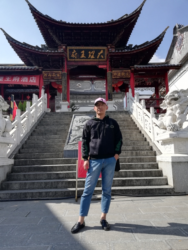 旧事离人的第一张照片--镇江相亲服务中心