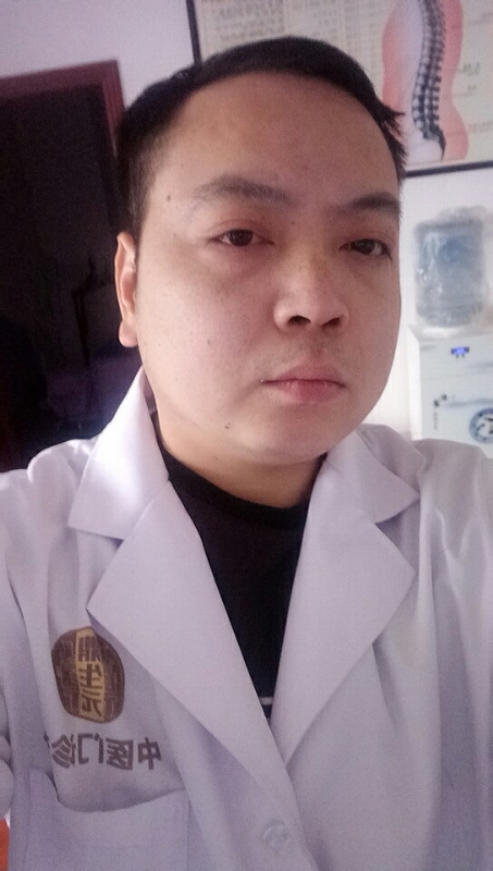 大熊的第二张照片--镇江相亲服务中心