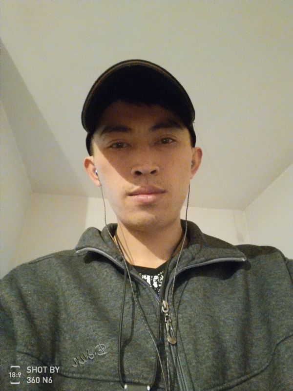 爱你一万年的第一张照片--镇江相亲服务中心