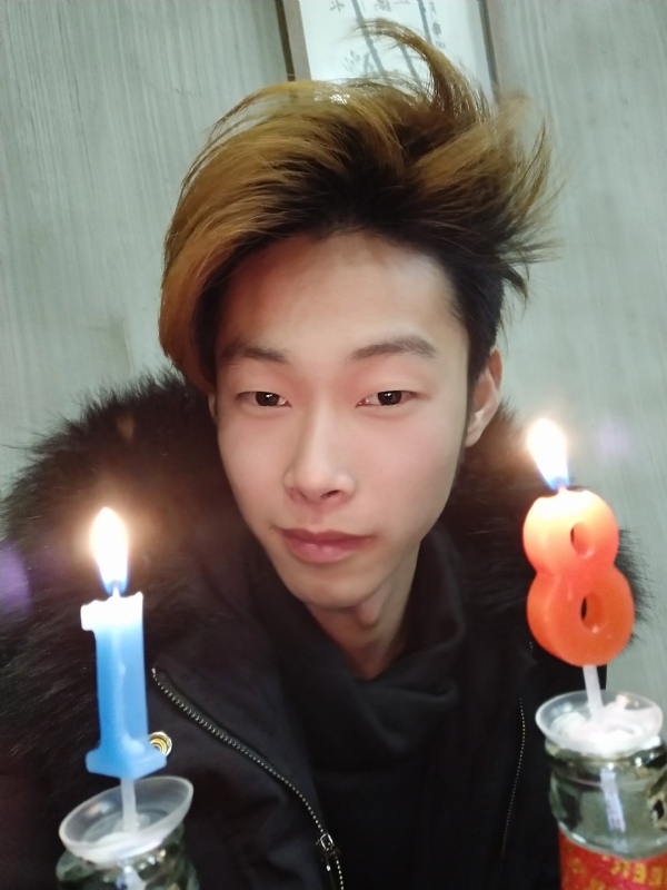 渣男的第一张照片--镇江相亲服务中心