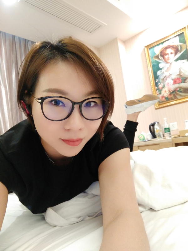 双子座的第一张照片--镇江相亲服务中心