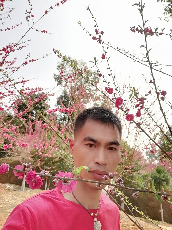 惜緣的第一张照片--镇江相亲服务中心