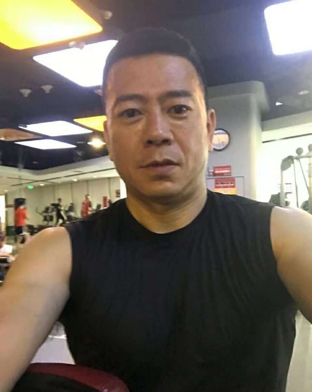 宁静致远的第二张照片--镇江相亲服务中心