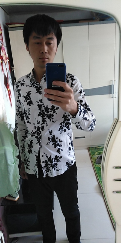兰若寺里的书生的第一张照片--镇江相亲服务中心