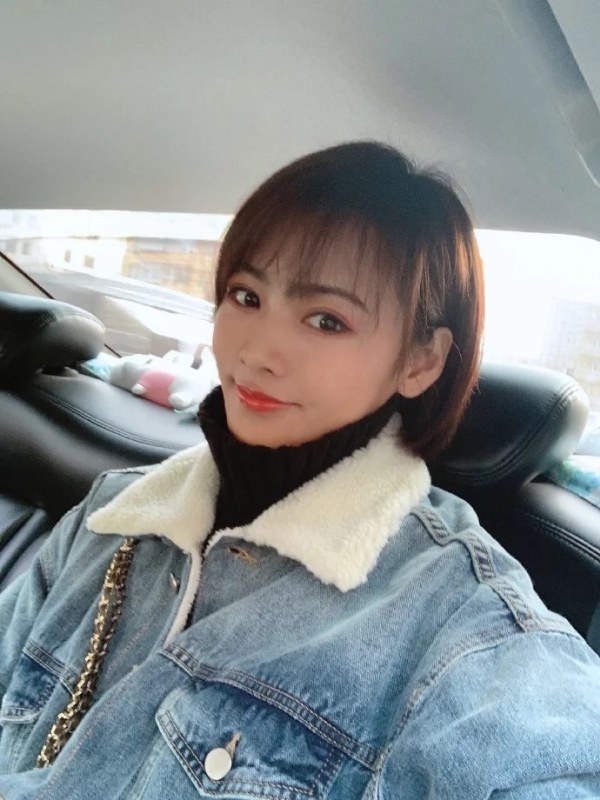 小丫头的第一张照片--镇江相亲服务中心