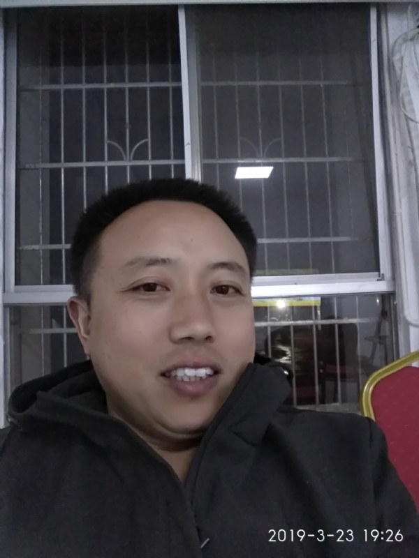 yunbo的第一张照片--镇江相亲服务中心