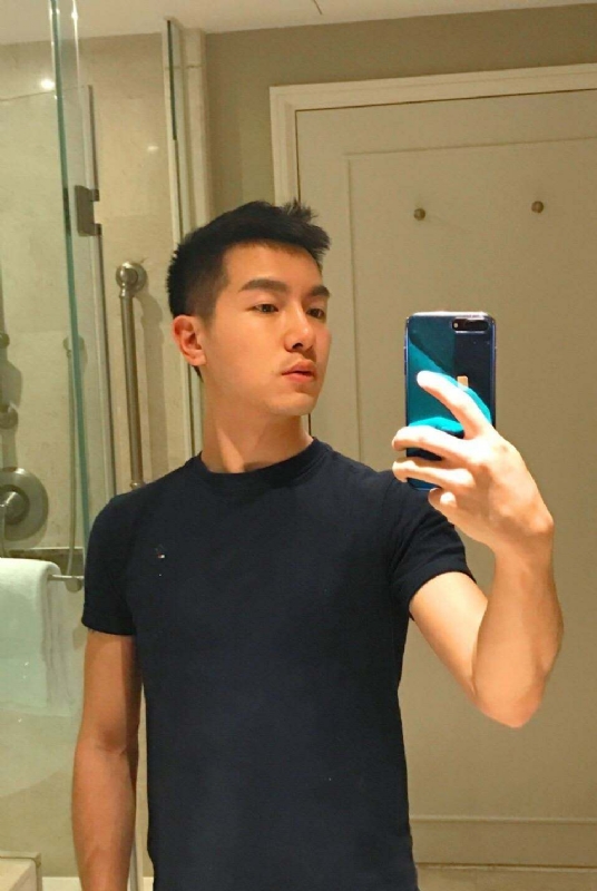 海海的第三张照片--镇江相亲服务中心