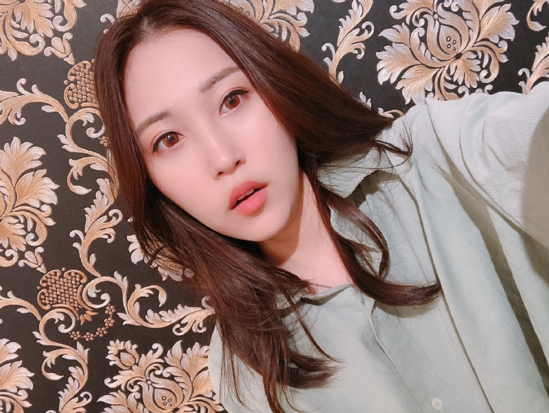 張婕兒的第一张照片--镇江相亲服务中心