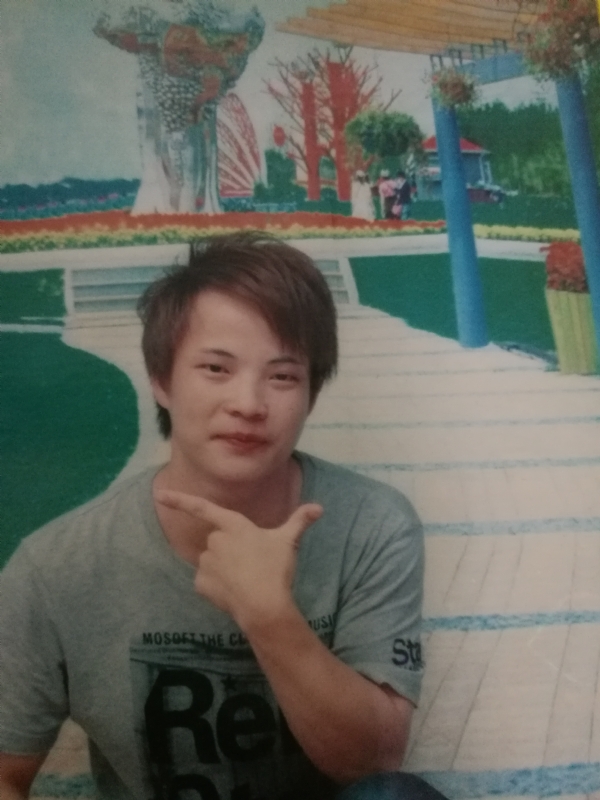 想有个家的第一张照片--镇江相亲服务中心