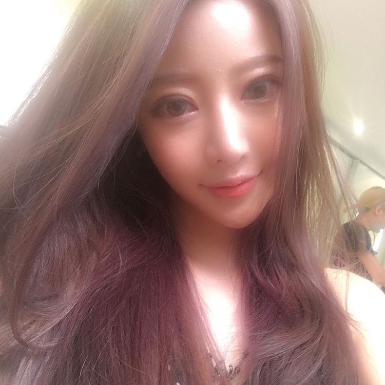 婷兒的第一张照片--镇江相亲服务中心