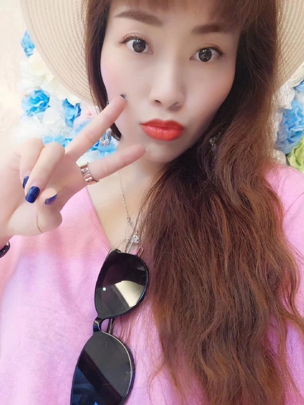 晴子的第一张照片--镇江相亲服务中心