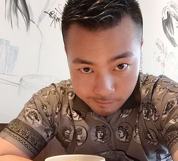 刘江平的第一张照片--镇江相亲服务中心
