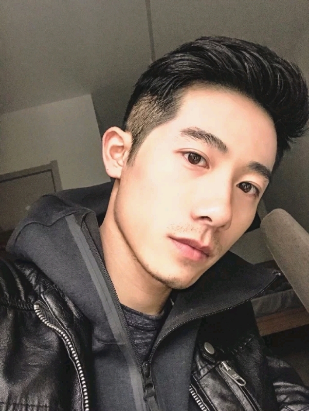 心若磐石的第一张照片--镇江相亲服务中心
