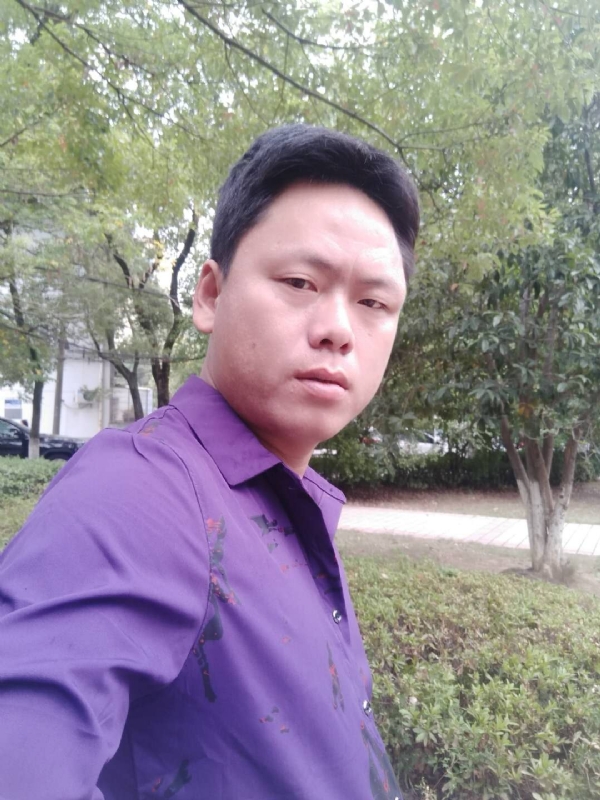 黄龙飞的第一张照片--镇江相亲服务中心