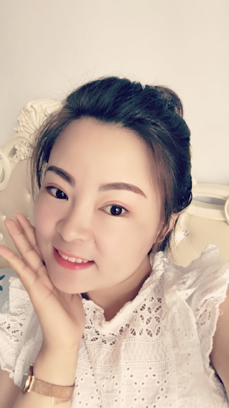 美琳的第一张照片--镇江相亲服务中心