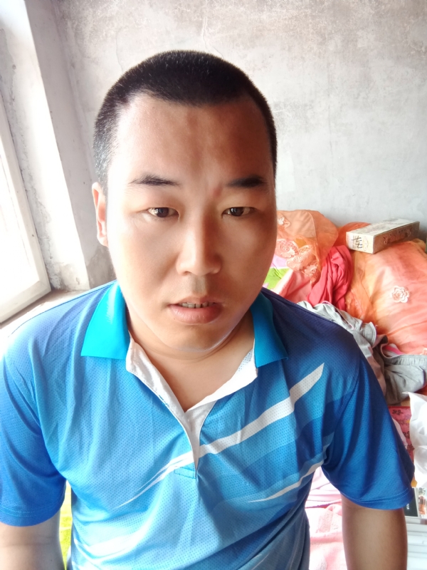 灰太狼的第一张照片--镇江相亲服务中心