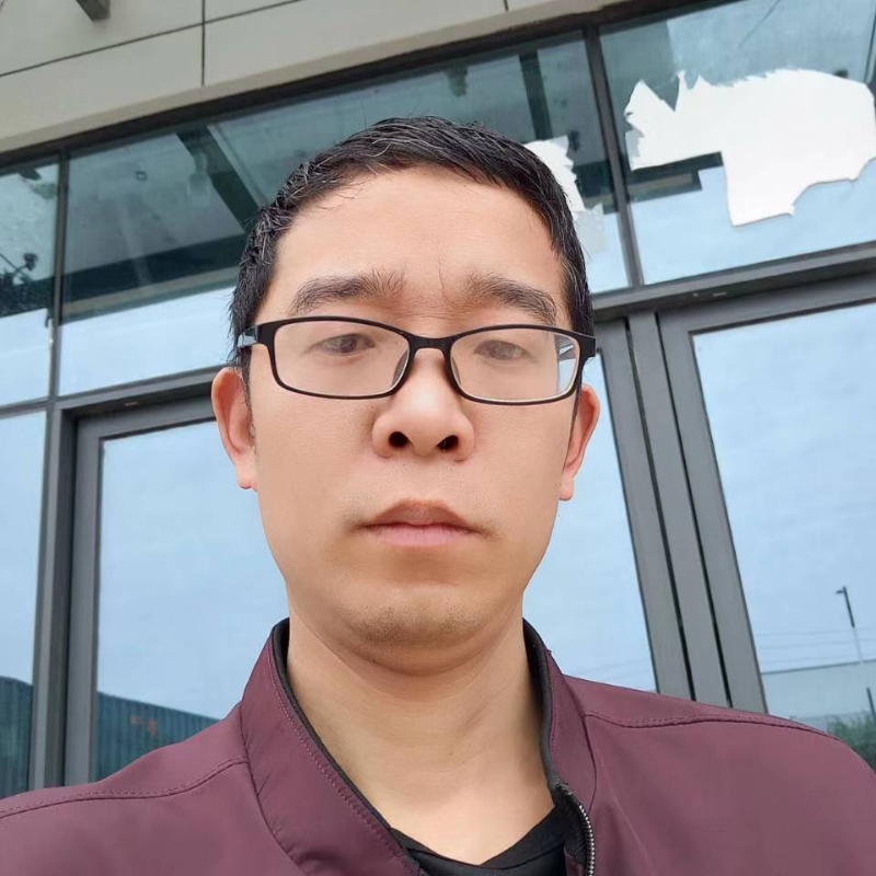 眼镜的第一张照片--镇江相亲服务中心