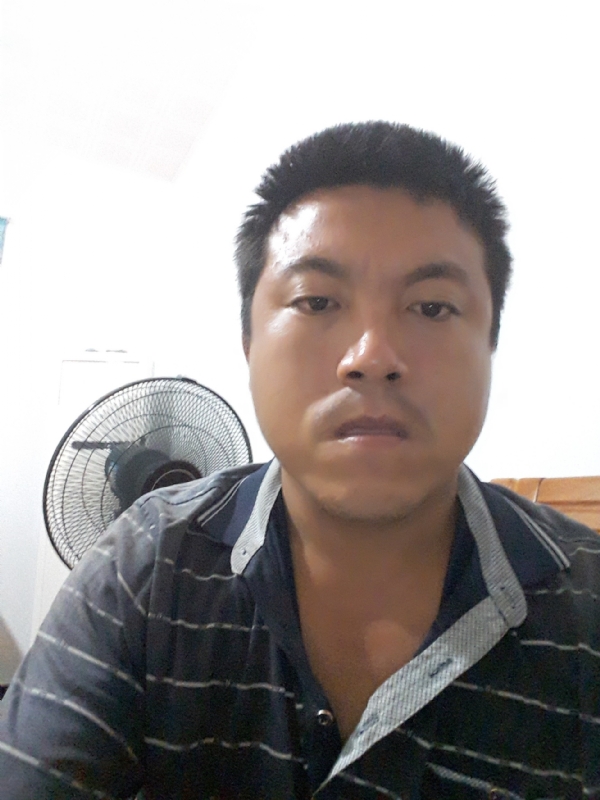 孤独的人的第一张照片--镇江相亲服务中心