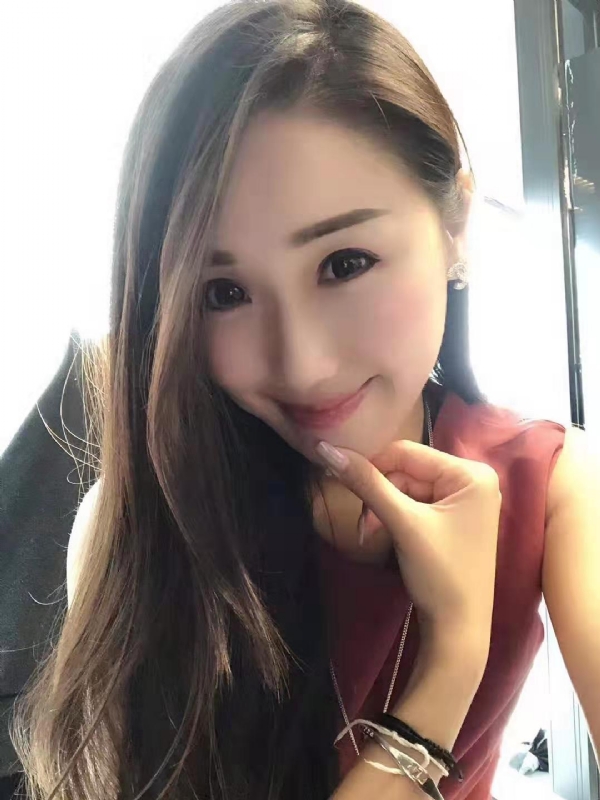 彩蝶的第一张照片--镇江相亲服务中心
