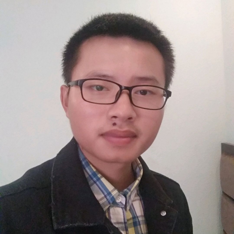 一只独行的猪的第一张照片--镇江相亲服务中心