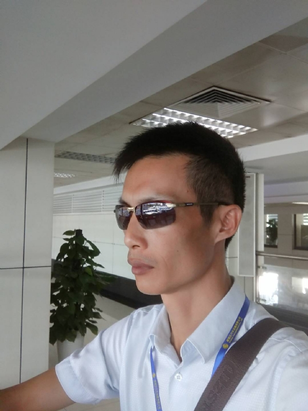 缘起缘灭的第一张照片--镇江相亲服务中心