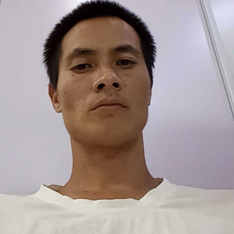 孤独的第一张照片--镇江相亲服务中心