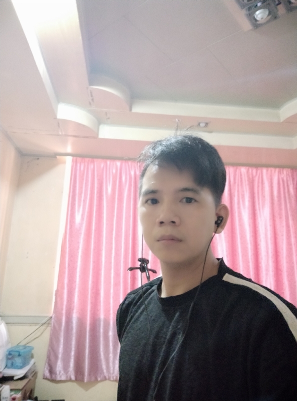 三月天的第一张照片--镇江相亲服务中心