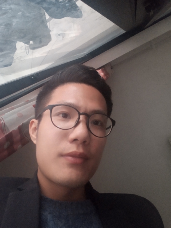 行者的第一张照片--镇江相亲服务中心