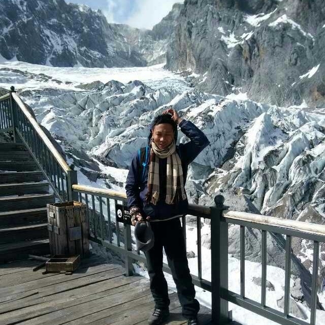 眯眯的第一张照片--镇江相亲服务中心