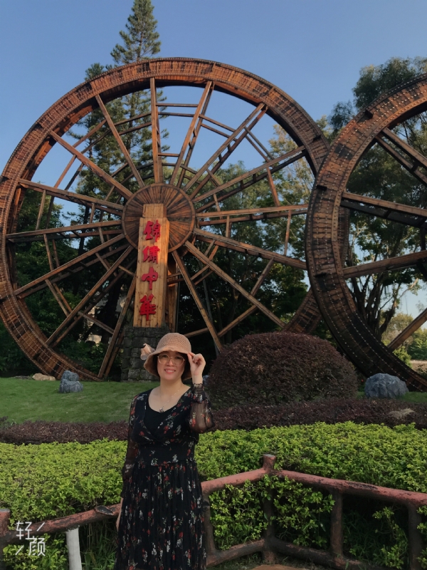 杏娅的第二张照片--镇江相亲服务中心