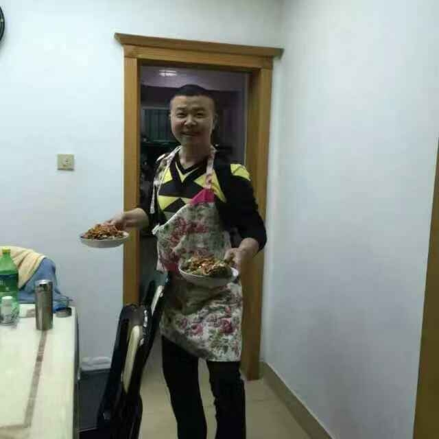九个太阳的第一张照片--镇江相亲服务中心