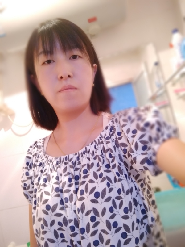 芬儿的第一张照片--镇江相亲服务中心