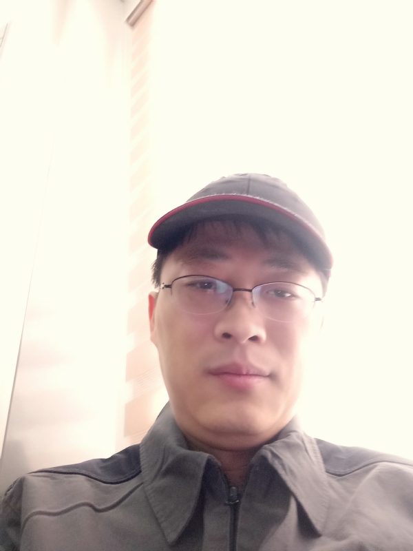 小马哥的第一张照片--镇江相亲服务中心