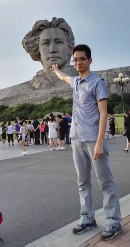 惠辉的牛的第一张照片--镇江相亲服务中心
