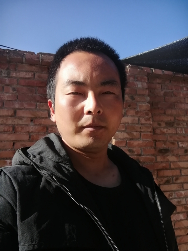 流年寂寞了谁的容颜的第一张照片--镇江相亲服务中心