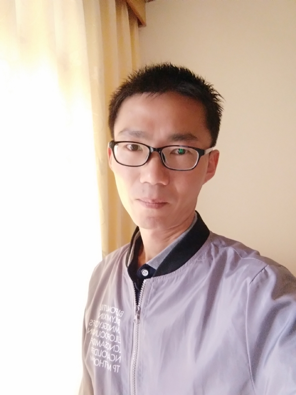 平凡的风的第二张照片--镇江相亲服务中心
