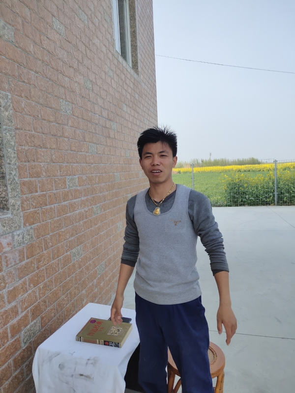 雷的第一张照片--镇江相亲服务中心