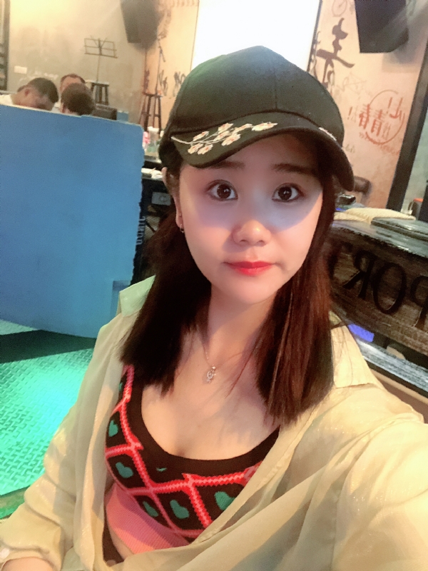 沐秋的第一张照片--镇江相亲服务中心