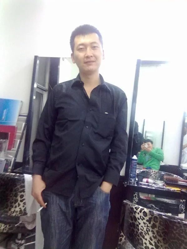 风筝的第一张照片--镇江相亲服务中心