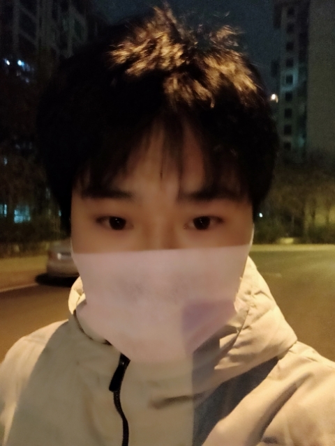 偏丶执的第一张照片--镇江相亲服务中心