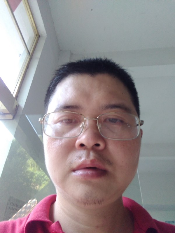 渠雨的第一张照片--镇江相亲服务中心
