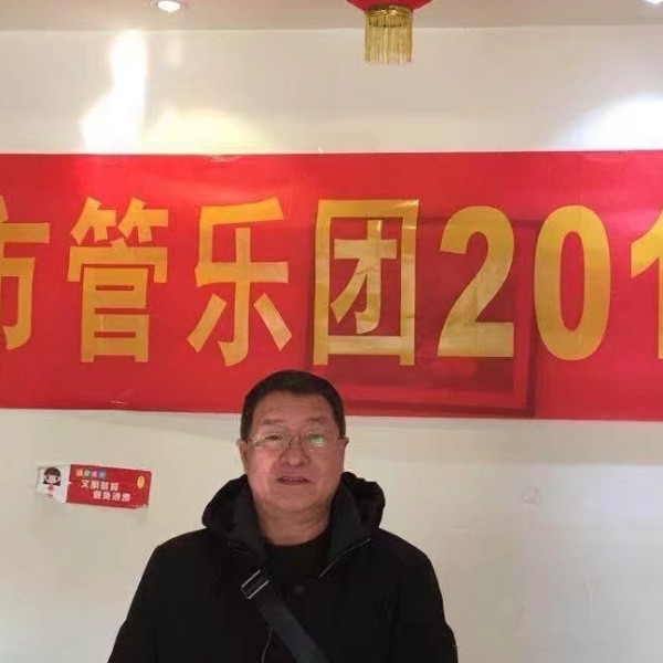 大地神鹰的第一张照片--镇江相亲服务中心