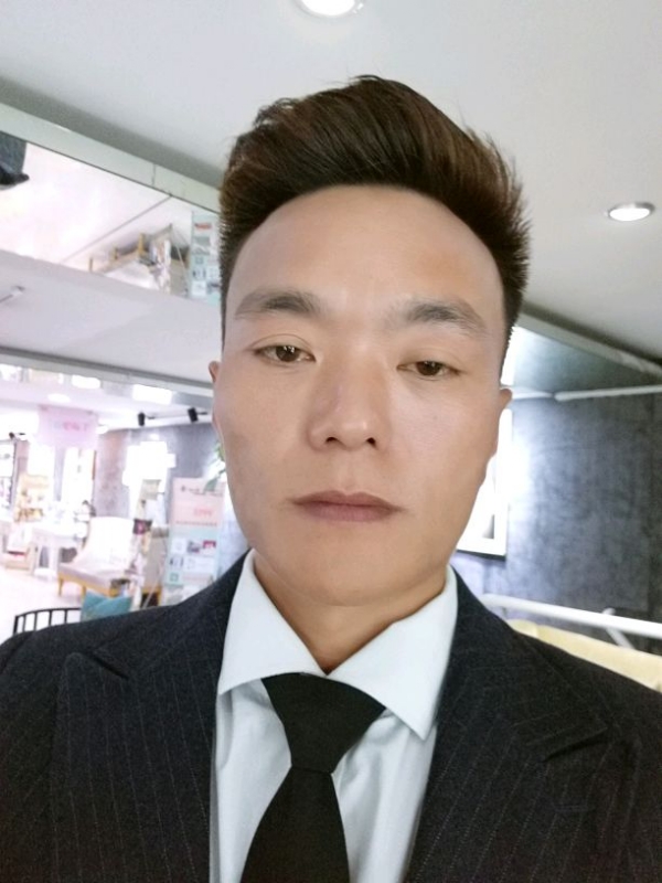 醉酒的蝴蝶的第一张照片--镇江相亲服务中心