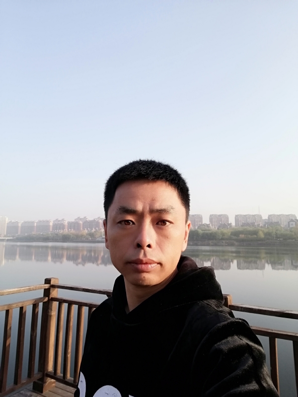蓝颜的第一张照片--镇江相亲服务中心